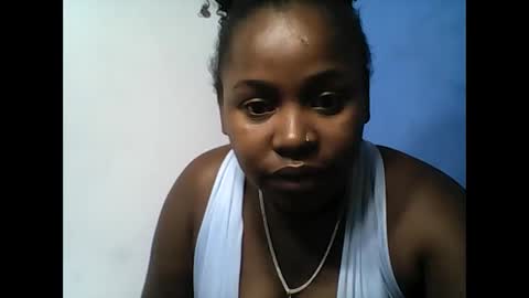 Snapshot of samirah_69 chatting on 05/10/26, 12:05 samirah_69 online show from 05/10/26, 12:05