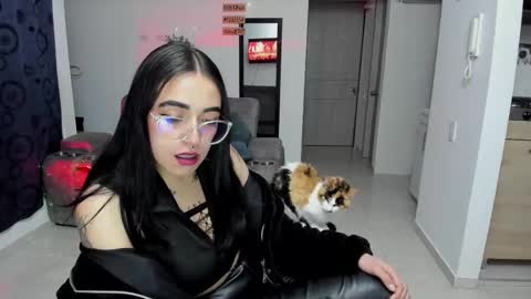 SARA online show from 10/10/25, 01:26