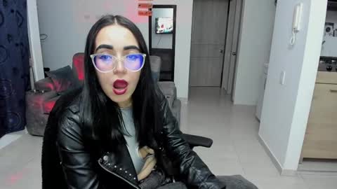 SARA online show from 10/15/25, 02:33