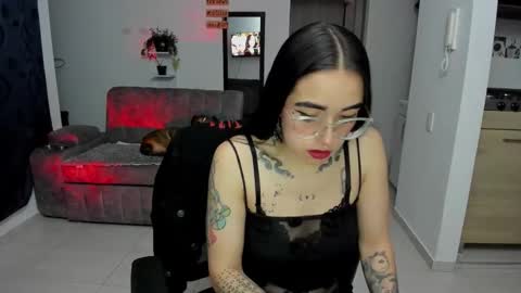 SARA online show from 10/17/25, 01:09