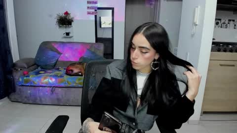 Snapshot of samismith77 chatting on 02/14/26, 03:14 SARA online show from 02/14/26, 03:14