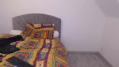 samlove online show from 11/16/25, 08:03