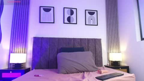 samm_angel online show from 05/18/26, 11:32