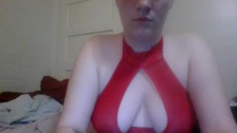 Snapshot of sammisells710 chatting on 05/12/26, 01:36 sammisells710 online show from 05/12/26, 01:36