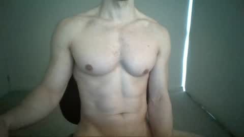 Snapshot of sammmyyy00 chatting on 07/13/26, 01:08 Sammy online show from 07/13/26, 01:08