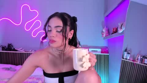 Sammy Rose online show from 05/04/26, 09:44