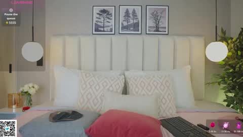 Ana online show from 11/27/25, 01:18