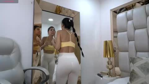 Snapshot of sammy_rios chatting on 02/25/26, 05:11 Sammy online show from 02/25/26, 05:11