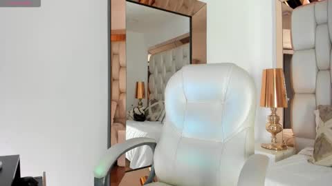 Snapshot of sammy_rios chatting on 03/17/26, 05:16 Sammy online show from 03/17/26, 05:16