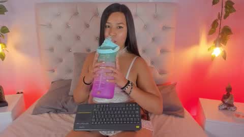 Samantha online show from 03/12/26, 05:46