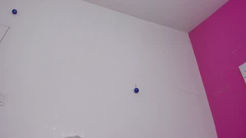 Snapshot of sammy_sm_ chatting on 12/16/24, 06:21 Sammy online show from 12/16/24, 06:21