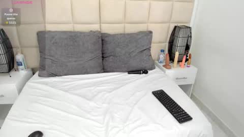 Nice to meet you guys my name is Lina. online show from 10/26/25, 02:01