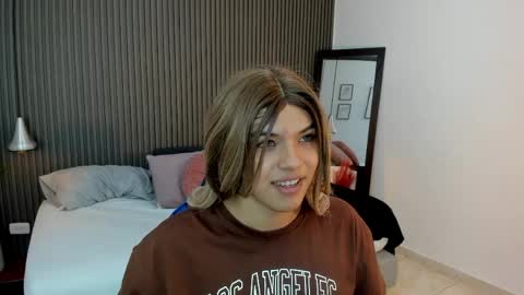Axel online show from 05/04/26, 03:13