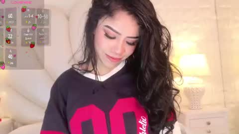 Snapshot of sammyjhuls chatting on 06/15/26, 11:45 samanta online show from 06/15/26, 11:45