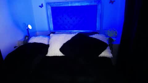 Snapshot of sammyrayy_ chatting on 02/14/26, 05:59 Sammy online show from 02/14/26, 05:59