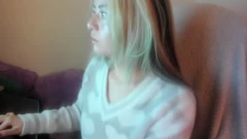 Snapshot of sammysammy_ chatting on 06/24/26, 10:03 online show from 06/24/26, 10:03