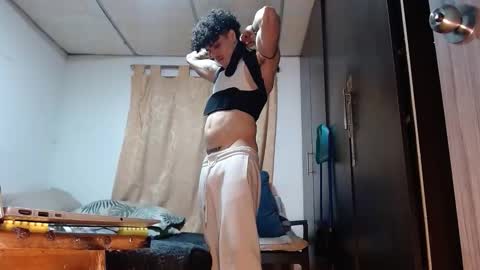Snapshot of sammytop22 chatting on 04/07/26, 11:04 sammy model independiente online show from 04/07/26, 11:04