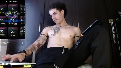 Snapshot of sammytop22 chatting on 04/27/26, 02:15 sammy model independiente online show from 04/27/26, 02:15