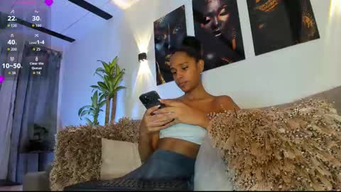 Snapshot of sammywish chatting on 02/25/26, 01:04 Sammy online show from 02/25/26, 01:04