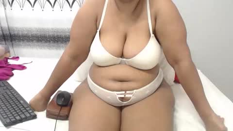 Snapshot of sammyxxx393 chatting on 02/26/26, 08:24 sammyxxx393 online show from 02/26/26, 08:24