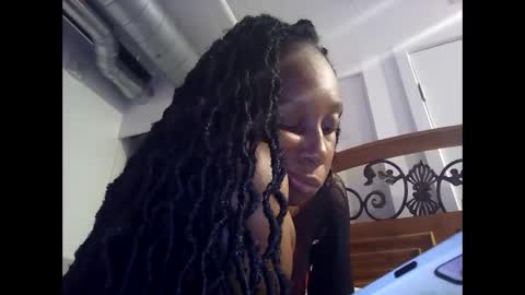 Snapshot of samoanne chatting on 12/27/24, 07:40 Samoanne online show from 12/27/24, 07:40