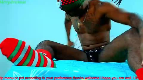 Snapshot of samsondauda chatting on 12/22/25, 01:46 samson dauda online show from 12/22/25, 01:46