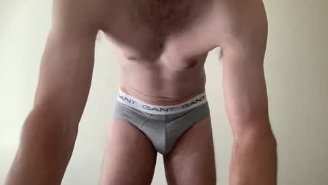 Snapshot of samt2527 chatting on 03/09/25, 03:54 SamT online show from 03/09/25, 03:54