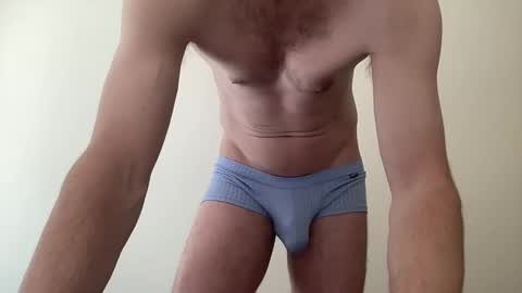 Snapshot of samt2527 chatting on 10/04/25, 03:59 SamT online show from 10/04/25, 03:59