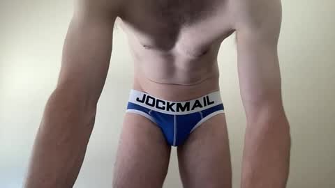 Snapshot of samt2527 chatting on 12/23/25, 12:41 SamT online show from 12/23/25, 12:41