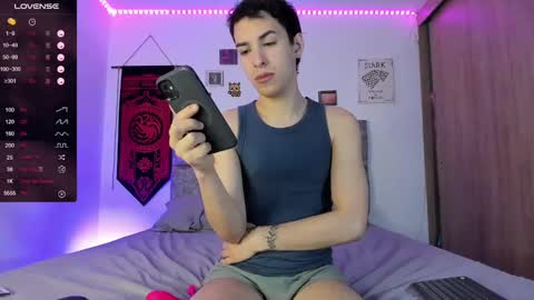 Snapshot of samuel_larssen chatting on 03/02/25, 02:21 Christian Samuel online show from 03/02/25, 02:21