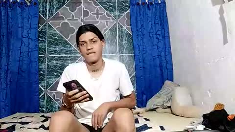 Samuel Sincee online show from 09/25/25, 09:02