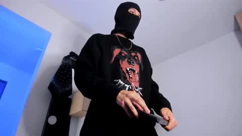   online show from 10/16/25, 06:03