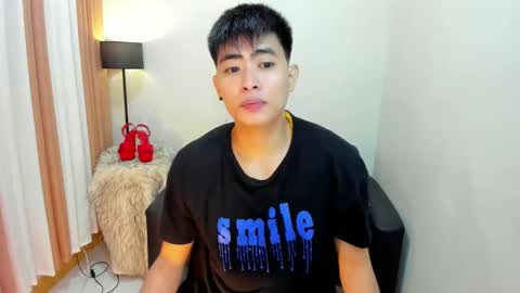 Snapshot of samuelangelo chatting on 12/04/24, 03:59 Sam online show from 12/04/24, 03:59