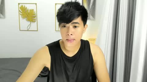 Snapshot of samuelangelo chatting on 02/27/25, 05:34 Sam online show from 02/27/25, 05:34