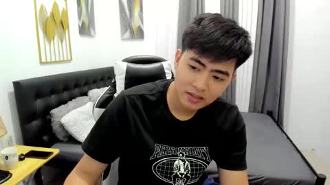 Sam online show from 05/07/26, 02:17