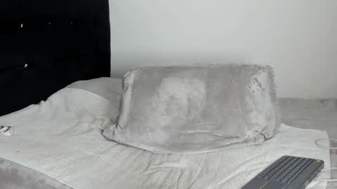 Samuel online show from 12/14/24, 05:25