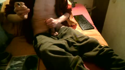 Snapshot of samueltal chatting on 12/17/24, 11:16 samueltal online show from 12/17/24, 11:16