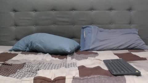 Samurai  Katana online show from 02/03/25, 03:09