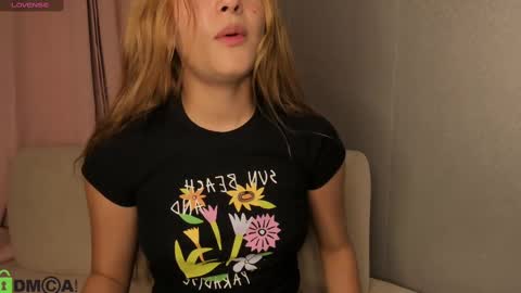 Samantha online show from 02/19/25, 12:57