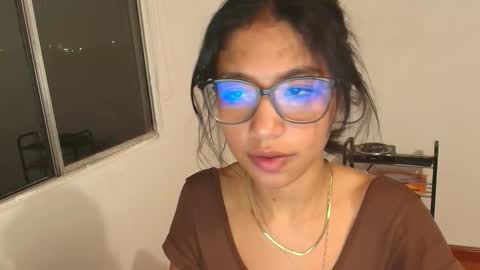 Hello I am absent due to a family calamity I will return soon-hola estoy ausente por un problema familiar volvere pronto. online show from 09/16/25, 11:39