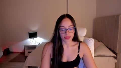 Snapshot of samy_one chatting on 05/15/26, 10:17 Samy online show from 05/15/26, 10:17