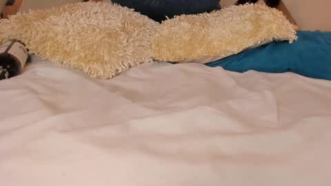 Snapshot of samy_ross_ chatting on 01/10/25, 07:21 Find me at when im offline here. online show from 01/10/25, 07:21