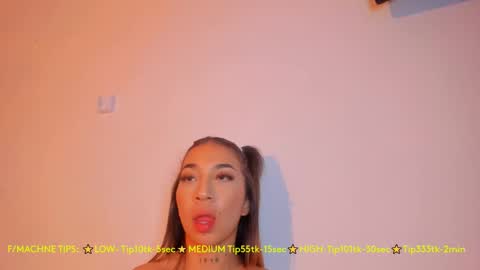 Snapshot of samy_ross_ chatting on 01/20/25, 11:54 Find me at when im offline here. online show from 01/20/25, 11:54