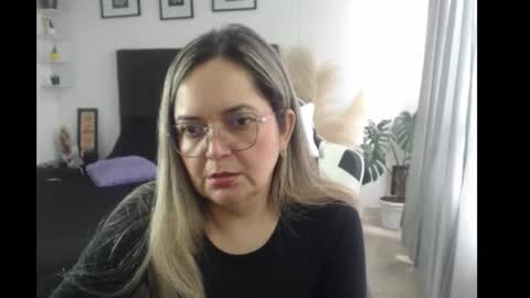 samy_vsn online show from 09/13/25, 05:57