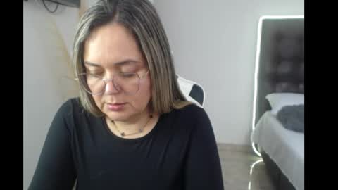 samy_vsn online show from 10/03/25, 04:59