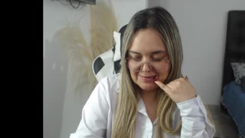 samy_vsn online show from 10/15/25, 09:15