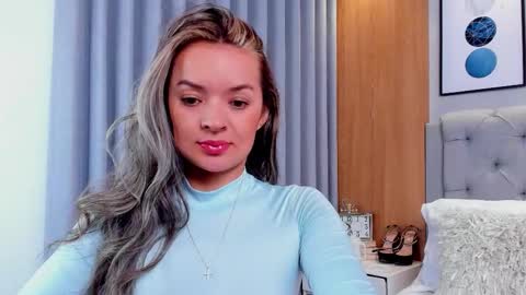 Snapshot of samybennet chatting on 12/01/25, 07:08 Samy Bennet online show from 12/01/25, 07:08