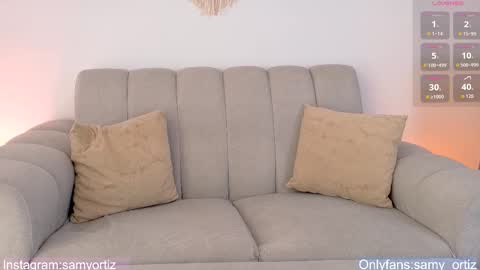 Snapshot of samyortiz_ chatting on 11/04/25, 02:16 Samy and Juan online show from 11/04/25, 02:16