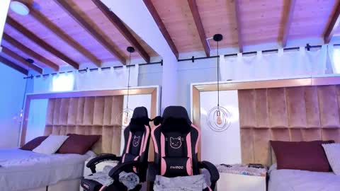 Snapshot of samysharky chatting on 10/30/25, 02:29 samysharky online show from 10/30/25, 02:29