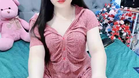 sanami_sian_ online show from 04/12/26, 02:11